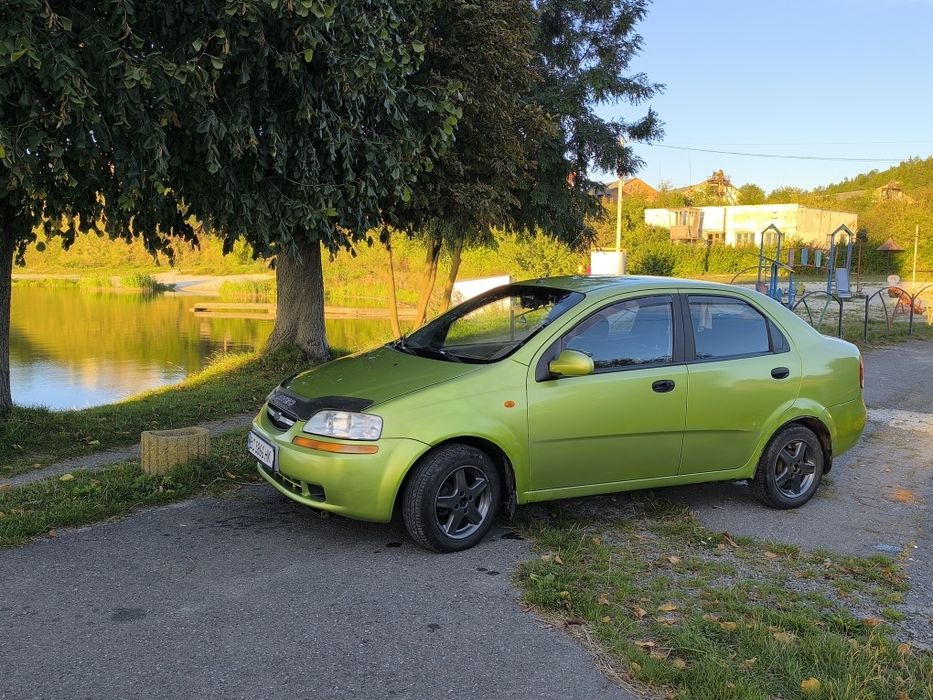 Продам Chevrolet Aveo 2004 року