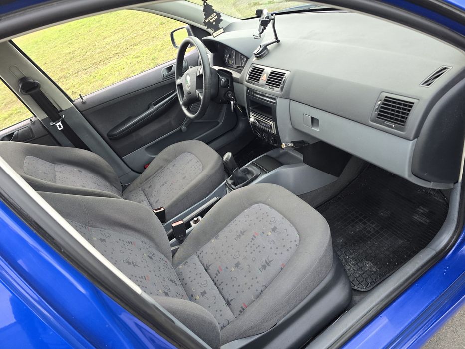 SKODA Fabia 1.4 MPI Benzyna GAZ Sekwencja 2000 Rok