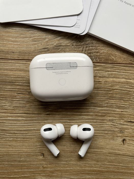 Oryginalne Słuchawki AirPods Pro ANC Etui