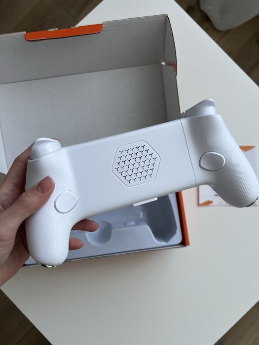 Джойстик для ігор з телефону Type-C mobile game controller