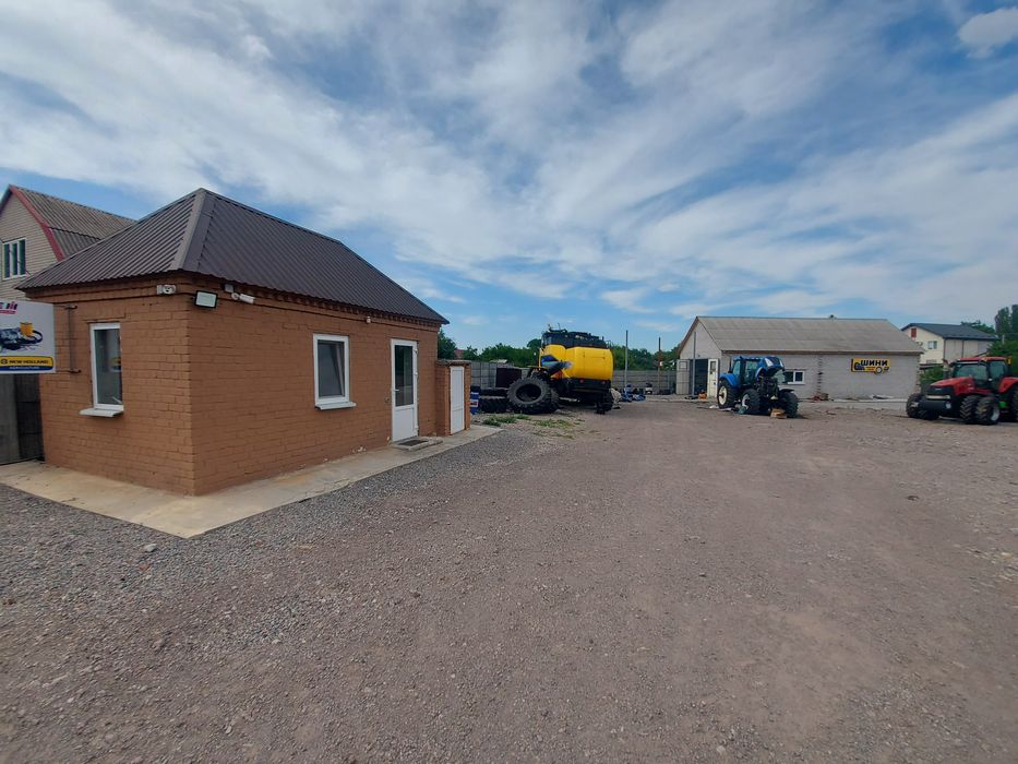 Продам выставочную площадку в Подгородном.