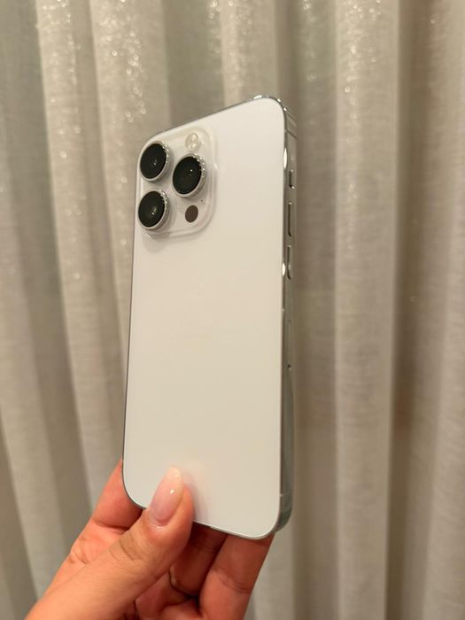 iPhone 14 Pro como novo