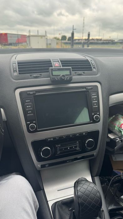 Штатна магнітола 6/64Gb Skoda Octavia A5 Yeti Android 15