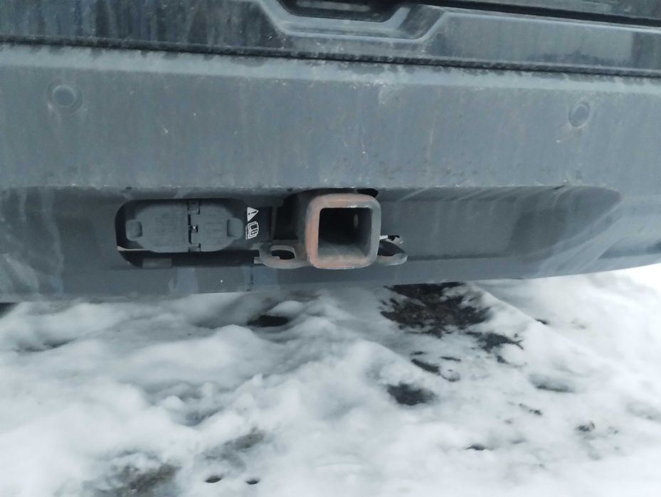 Ford Explorer VI USA 2020 hak holowniczy belka wiązka gniazda