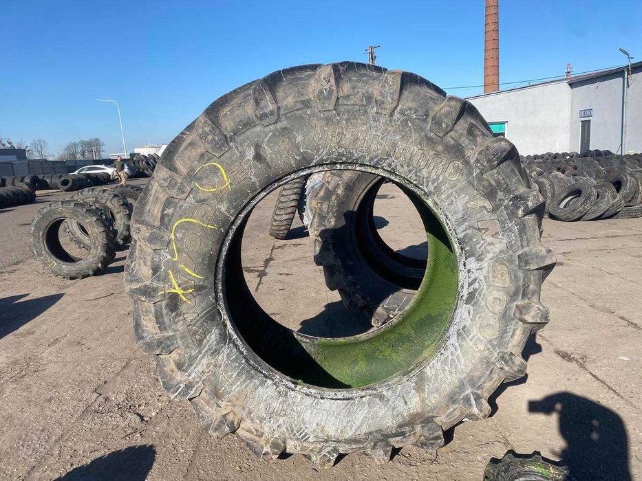Opona używana 710/70r42 Trelleborg TM900 Radila 70% Bieżnika