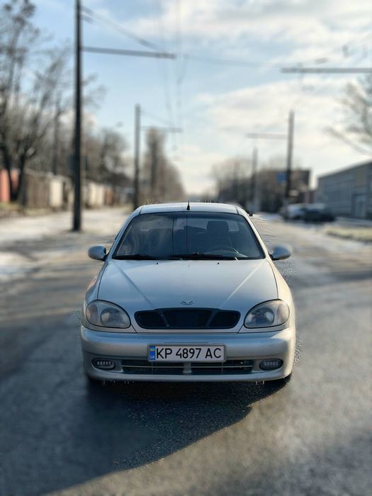 Продам Lanos 1.5 максимальной комлектации