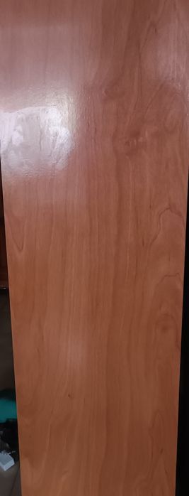 Móvel estante em bom estado