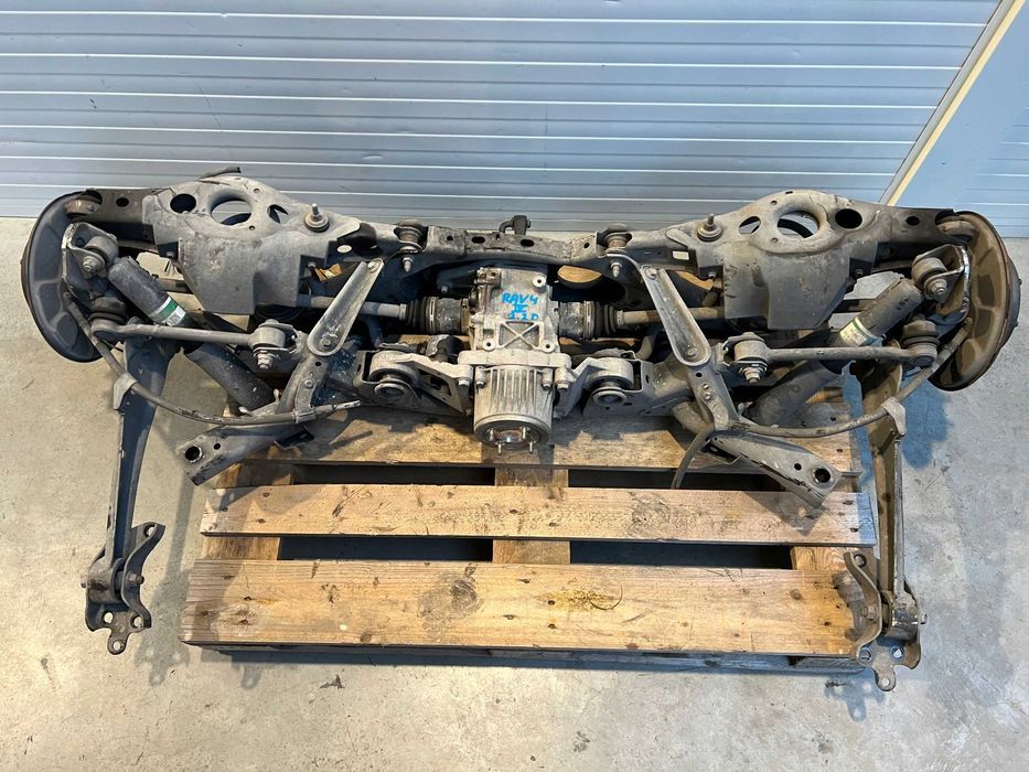 Подвеска передняя задняя подрамник Toyota Rav 4 IV рест до рест разбор