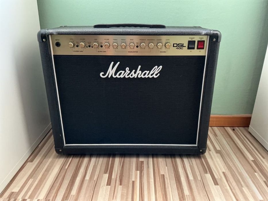Wzmacniacz lampowy combo Marshall DSL 40C