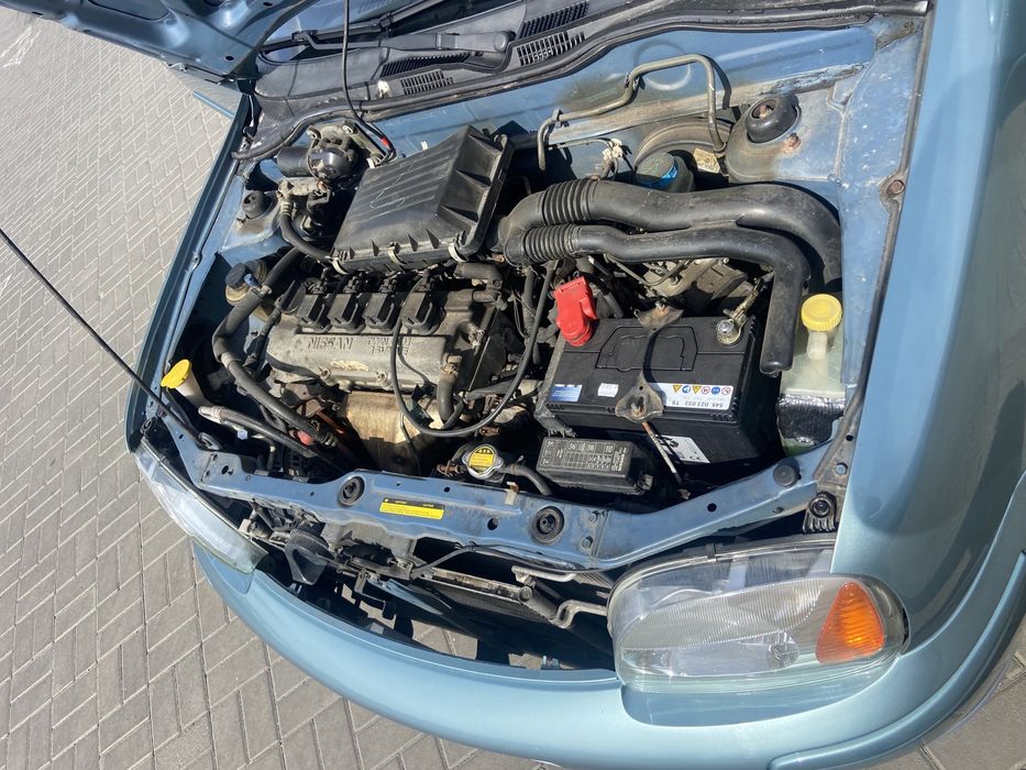 Nissan Micra 2001года