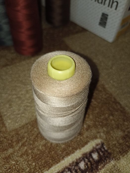 Нитки швейні Ninatex ном.40/2 5000м.нові і б/у.