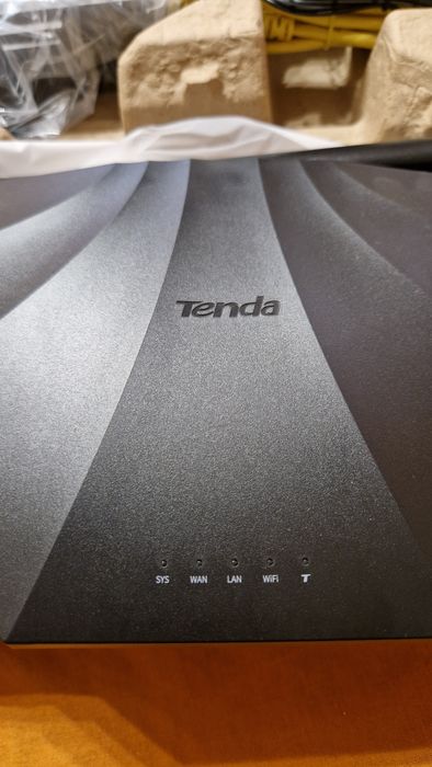 Роутер Tenda
Tenda AC2100 
моде