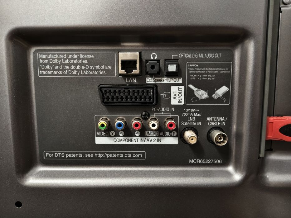 Телевізор 3D LG47LB650V
