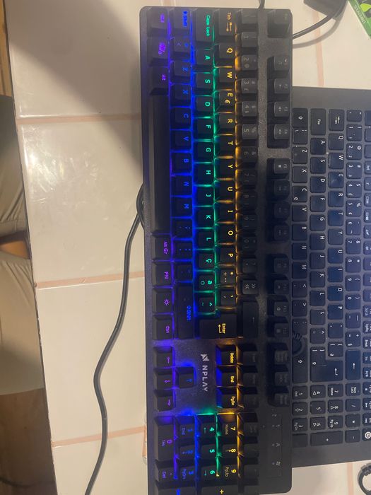 Teclado gamer led Nplay