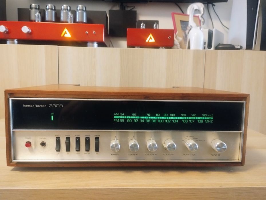 Harman Kardon 330B - Amplituner stereo Vintage