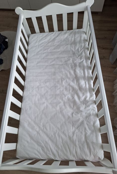 Łóżko, łóżeczko Hania 120x60 białe z szufladą materac