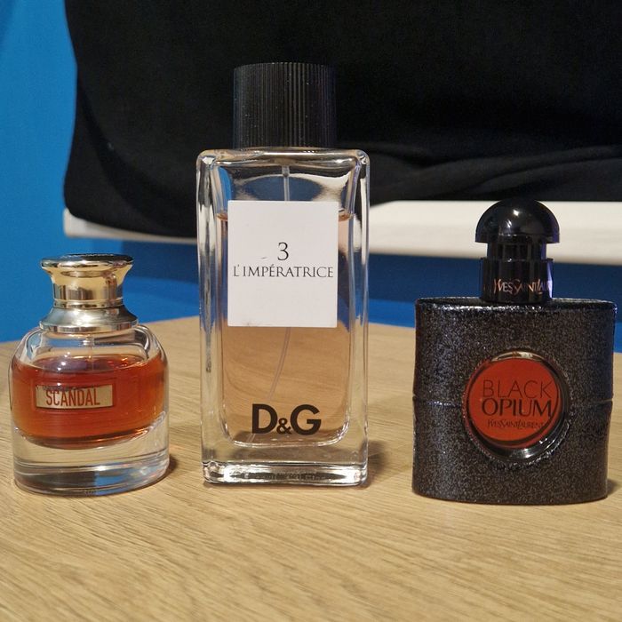 Набір оригінальних жіночих парфумів