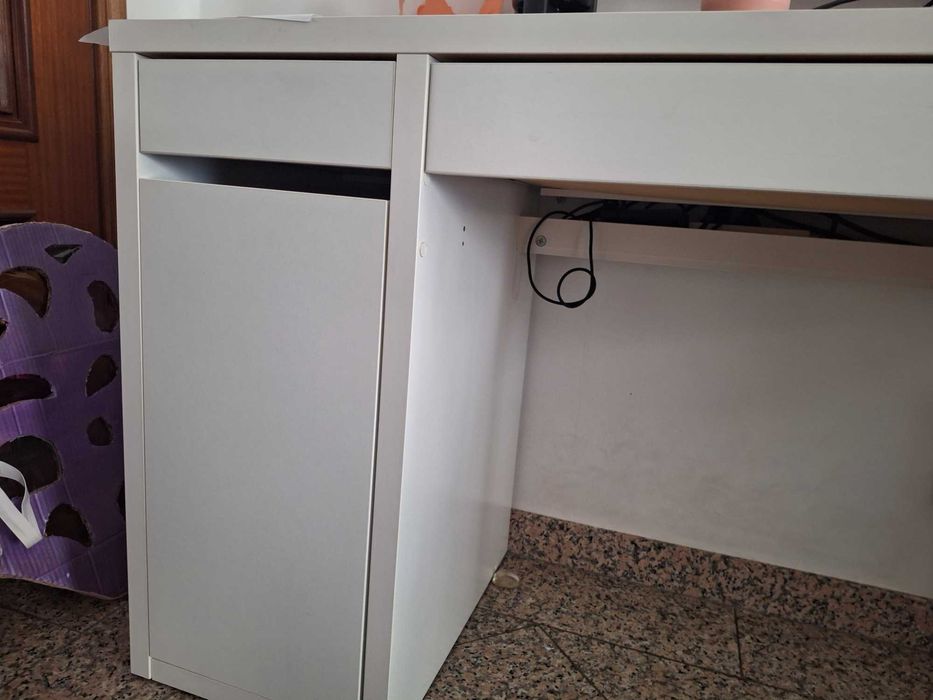 Secretária IKEA micke branca
