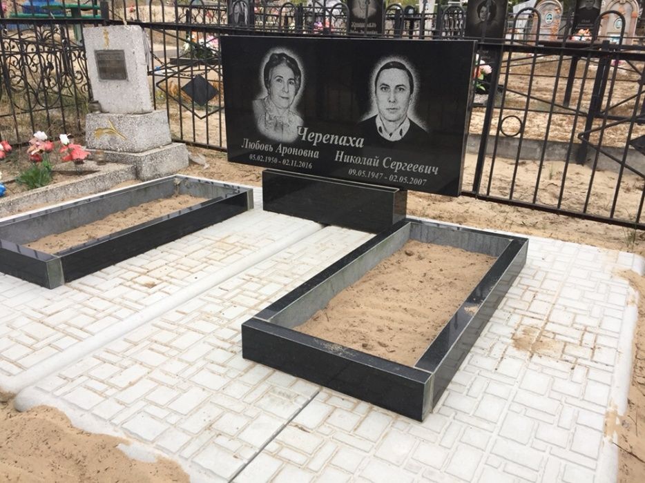 Памятники Зміів Харківська область