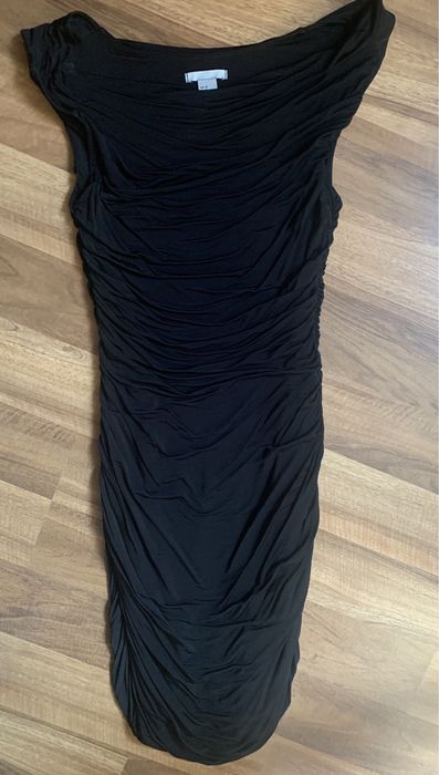 Mała czarna sukienka H&M marszczenia push Up 38