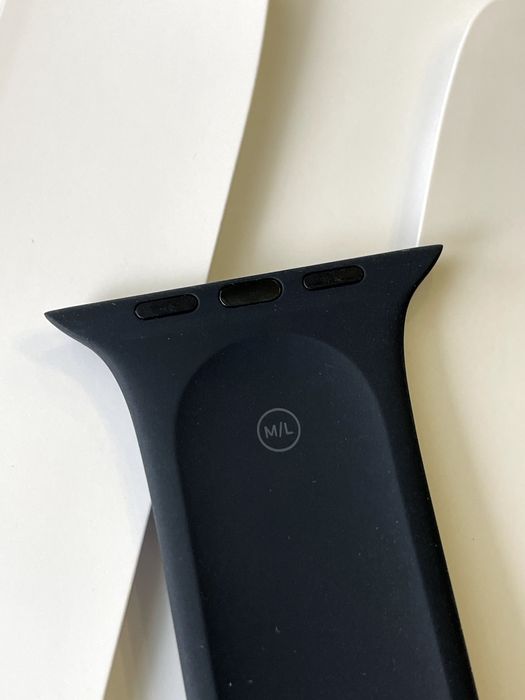 Apple Watch ремінець 44mm M-L ПОЛОВИНКА! (новий, оригінал)