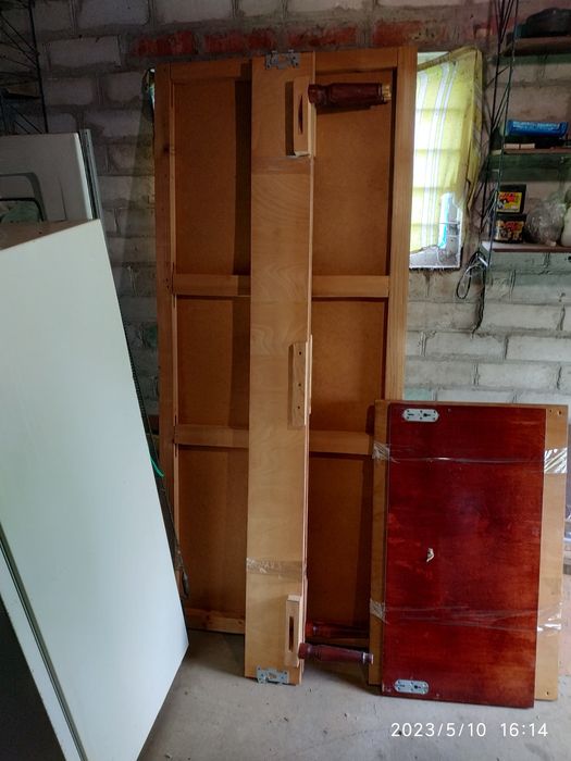 Шіфонер  сервант.