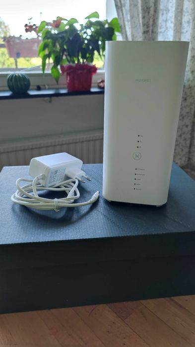 Роутер 4G LTE Huawei B818-263 оригінал. Стан нового, комплект!