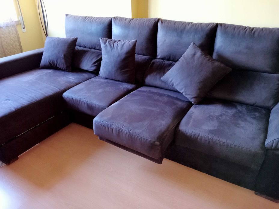 Sofá 4 lugares com chaise longue usado