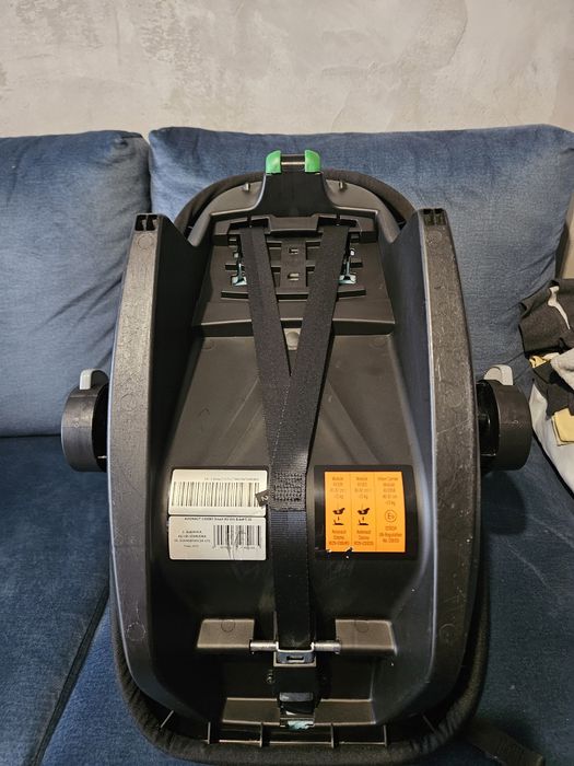 Fotelik samochodowy Avionaut Cosmo 2.0 Smart jak nowy,10 lat gwarancji