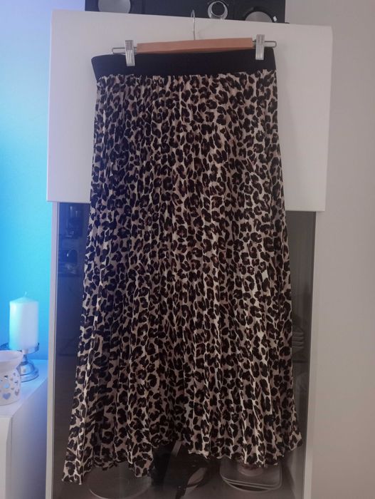 Sprzedam spódnice panterka