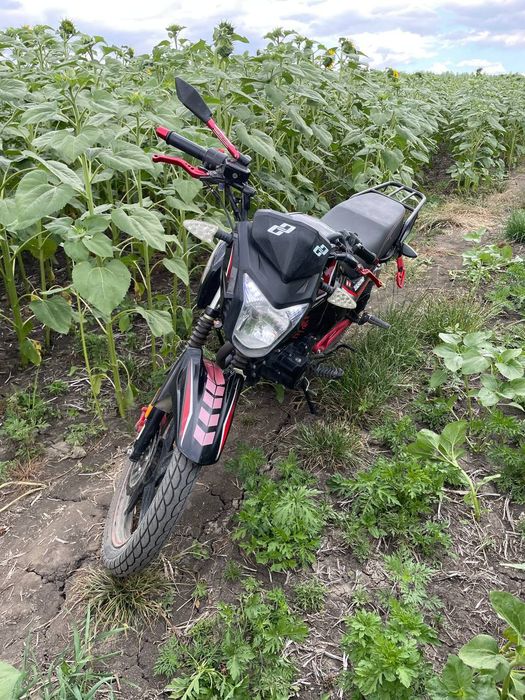 Продам Мотоцикл spark 150-r12