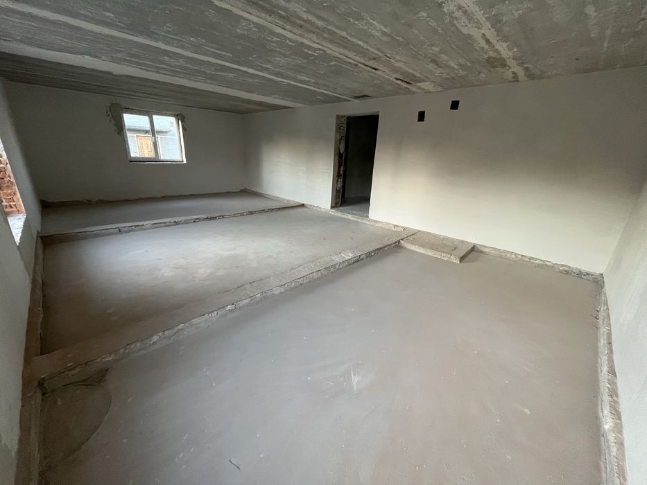 Продається будинок 210 м²,Сирець,Світло,Газ. Угринів. Івано-Франківськ