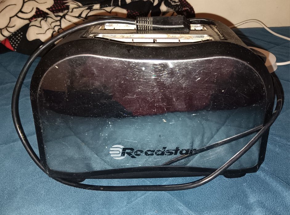 Roadstar Toaster