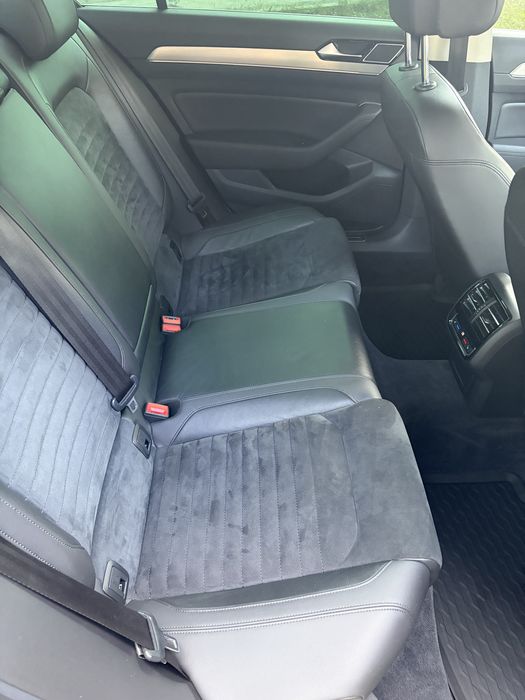Volkswagen Passat  B8.  2015