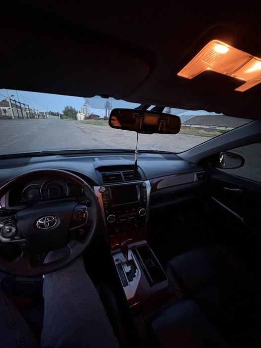 Toyota Camry 2012