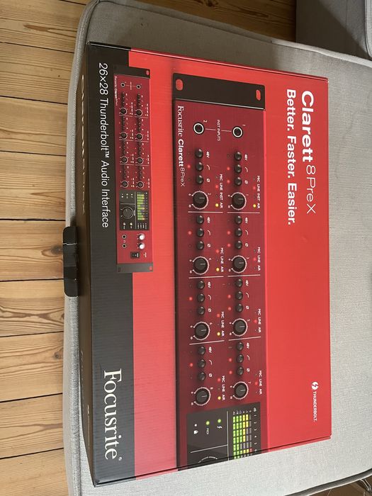 Focusrite Clarett 8 Pre X Interface Audio Thunderbolt