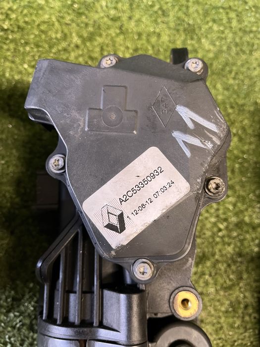 Дросельна заслонка рено сценік меган  1.6dci 8201061908,a2c53350932