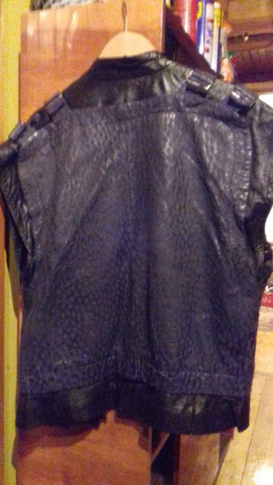 Kamizelka skórzana