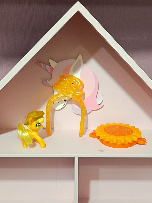 My Little Pony Applejack karuzela McDonald's G4 Hasbro figurka MLP