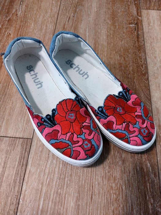 Mokasyny  trampki dżinsowa modne 37 rozmiar kwiaty