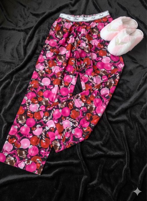 Розкішні плюшеві тапочки із закритим носком VS