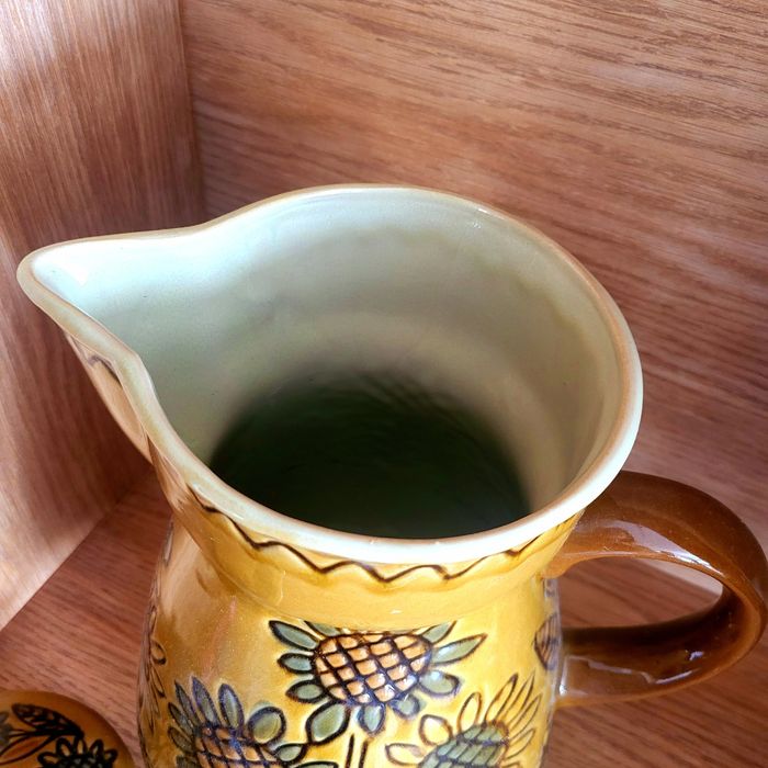 Керамічний глечик майоліка лксф