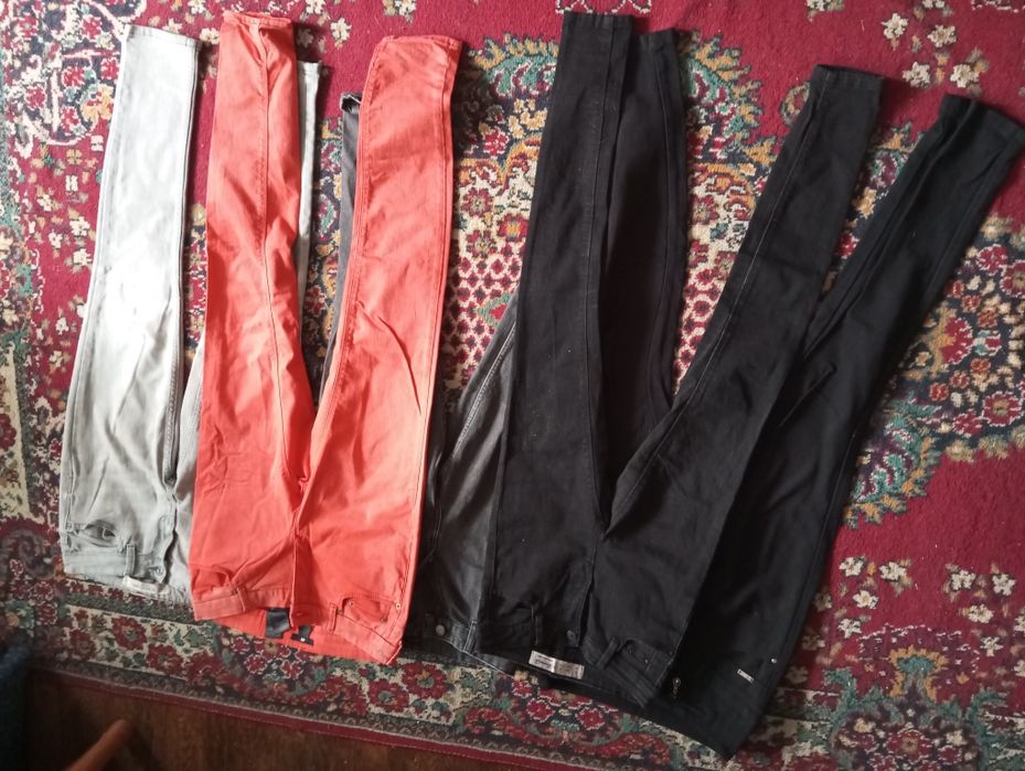 Віддам безкоштовно розмір 42-44