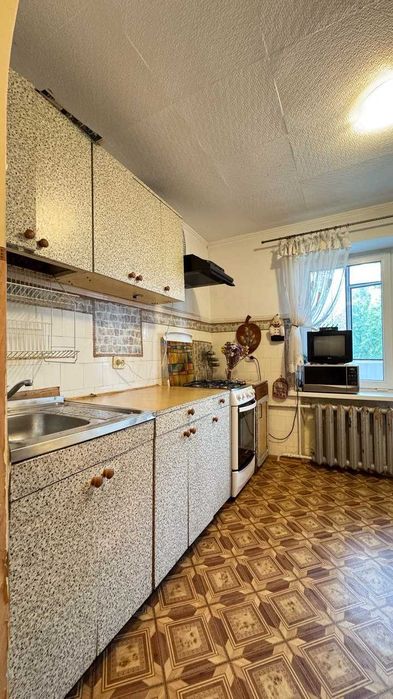 Продаж 3 кім. квартири  вул. Патона