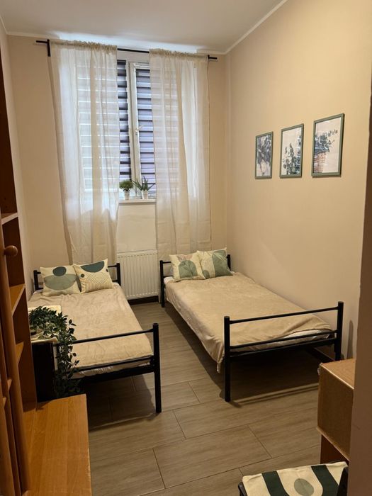 Pokoj dwuosobowy dla pracownikow/ studentow  комната для работников