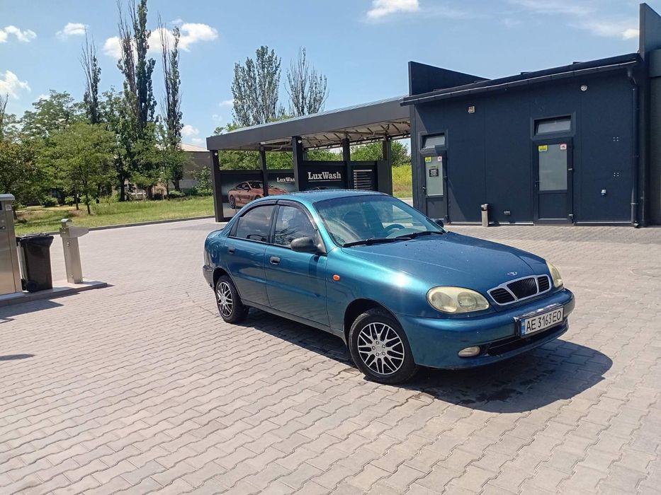 Продам    Ланоса