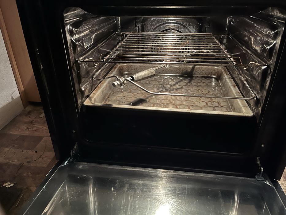 Kuchnia kuchenka gazowo-elektryczna Amica 60cm szklo rozen dowoz