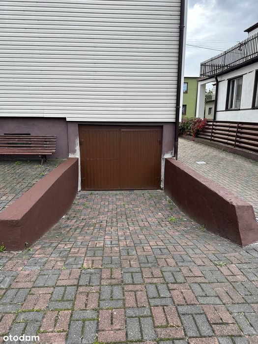 Dom Na Sprzedaż - Strzelno | 136 M² + Piwnica + 3 Garaże