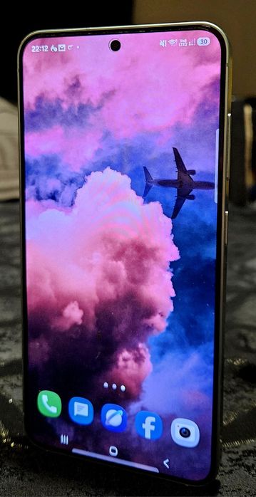 Samsung s25, 128 GB, na gwarancji