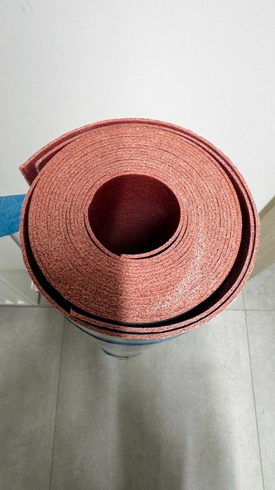 Podkład pod panele 2 mm - pozostałość po remoncie, około 6m
